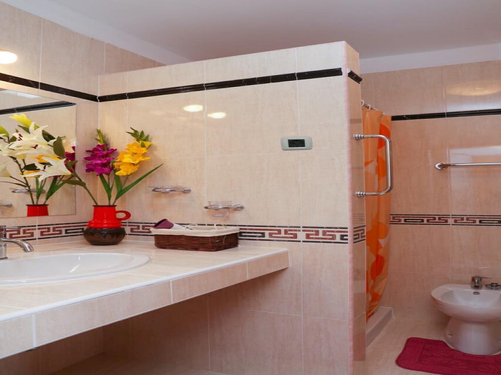 Apartments Sveto Ровінь Екстер'єр фото