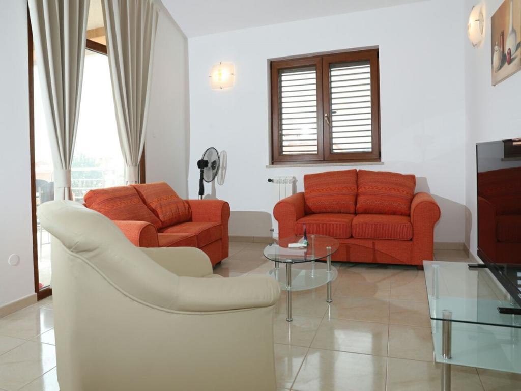 Apartments Sveto Ровінь Екстер'єр фото
