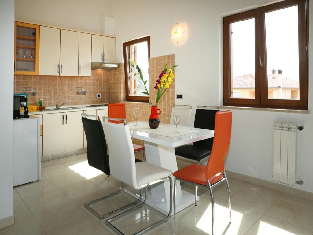 Apartments Sveto Ровінь Екстер'єр фото