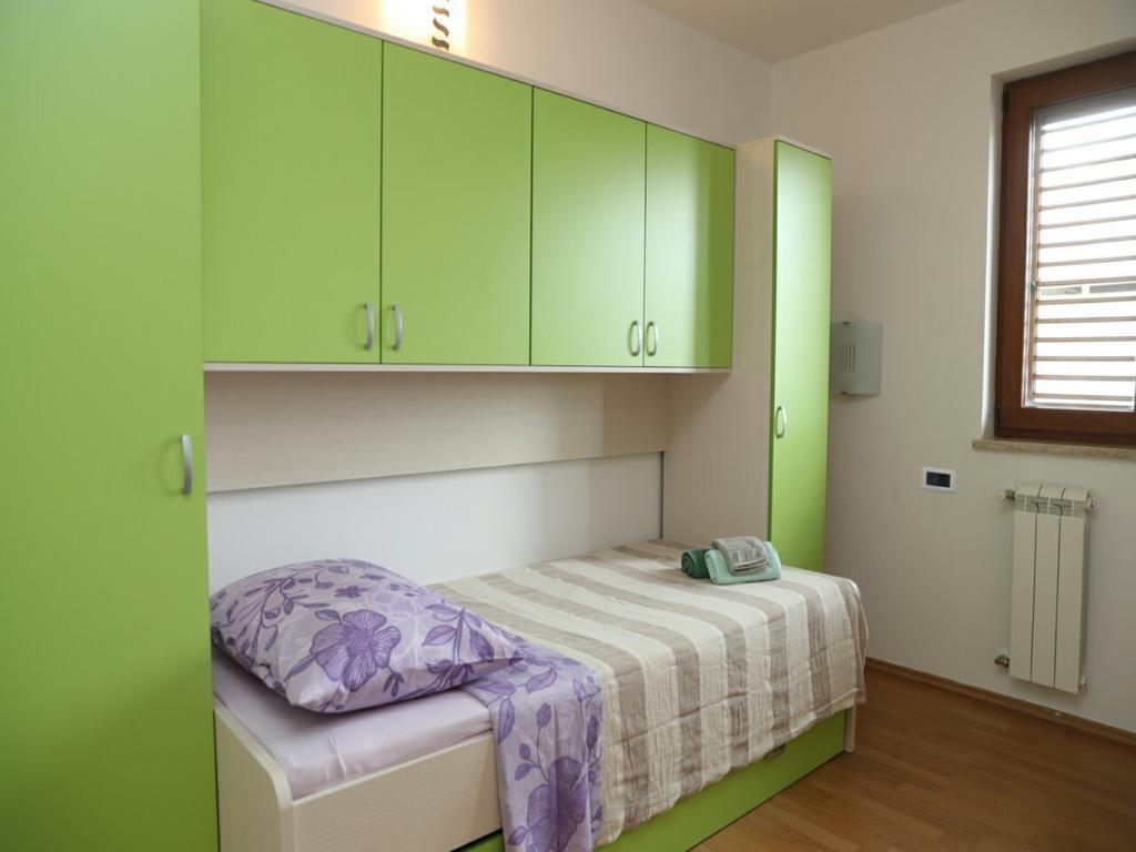 Apartments Sveto Ровінь Екстер'єр фото